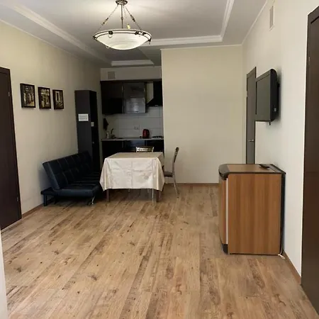 Deribasovskaya 18 Апартаменти *